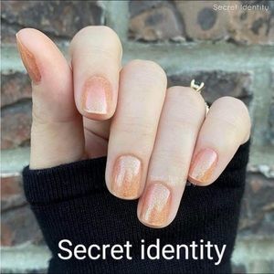 *Retired* Color Street: Secret Identity | Gold Metallic Overlay Purple Shimmer